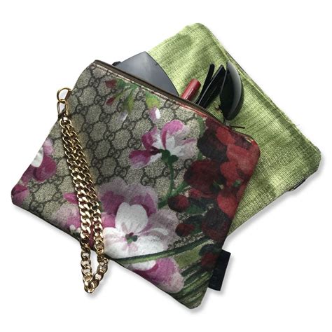 gucci blooms wristlet